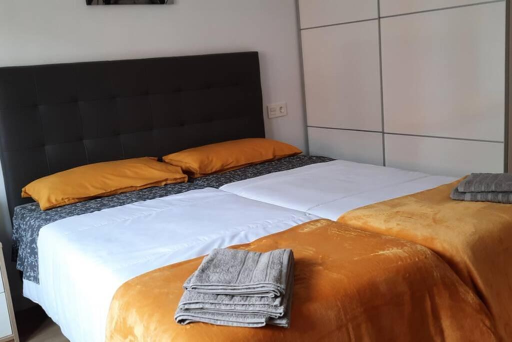 Apartamentos Milan 2 Oviedo Exteriér fotografie