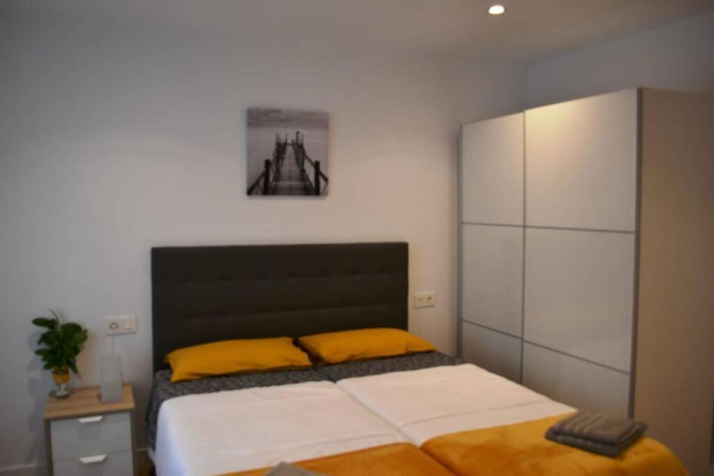 Apartamentos Milan 2 Oviedo Exteriér fotografie
