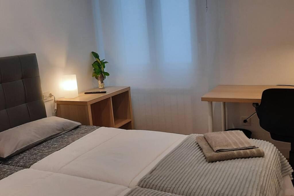 Apartamentos Milan 2 Oviedo Exteriér fotografie