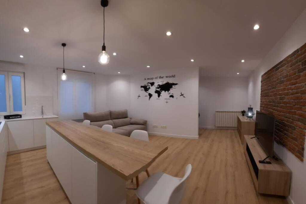Apartamentos Milan 2 Oviedo Exteriér fotografie